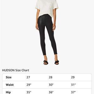 HUDSON Jeans Centerfold Extreme High-Rise Super Skinny in High Shine Black